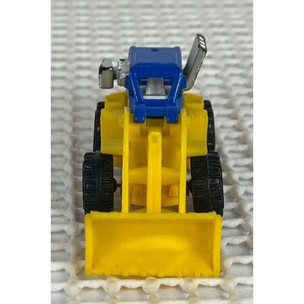 Hot Wheels Wheel Loader yellow with blue w/flames‎ 1979 EUC